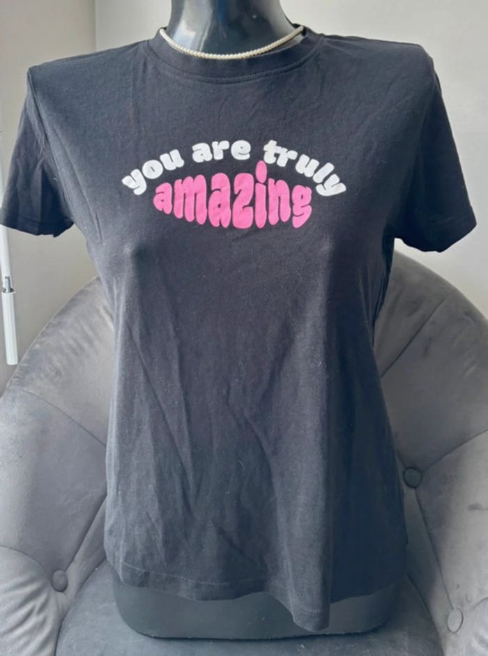 T-shirt noir Primark Cares You are truly amazing– Taille S/M - photo numéro 5
