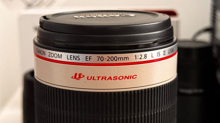 Objectif zoom Canon EF 70-200 mm F/2,8 L IS II USM d'occasion. - photo numéro 7