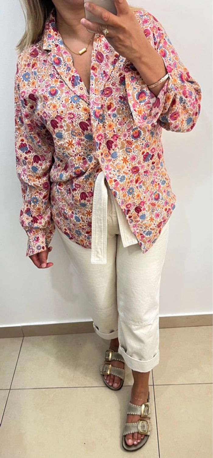 🌺 Chemise à fleurs style vintage Taille 38/40 - photo numéro 3