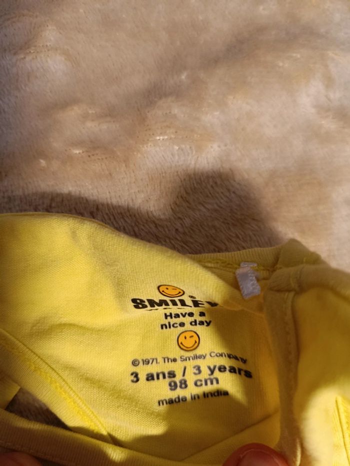 Débardeur avec SmileyWorld fleur sequins 3 ans - photo numéro 3