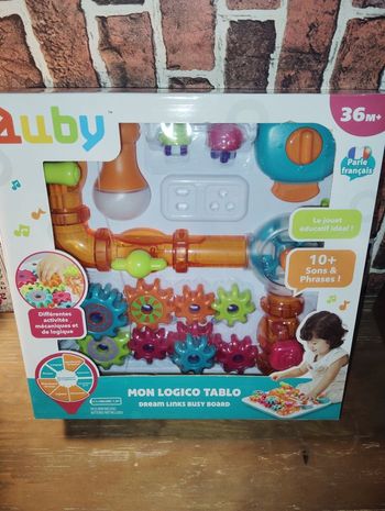 Tableau d'activités motricité bébé