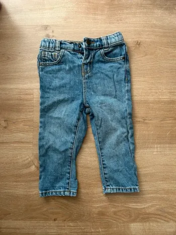 Jeans bébé