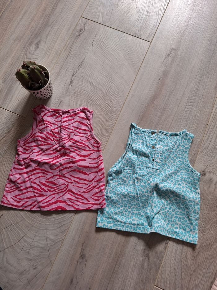 Lot Tee-shirts débardeurs 9 mois fille - photo numéro 2