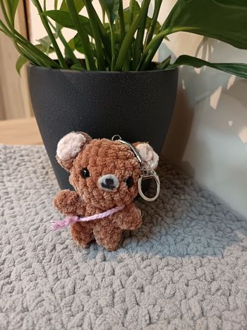 Porte clé - petit ours au crochet