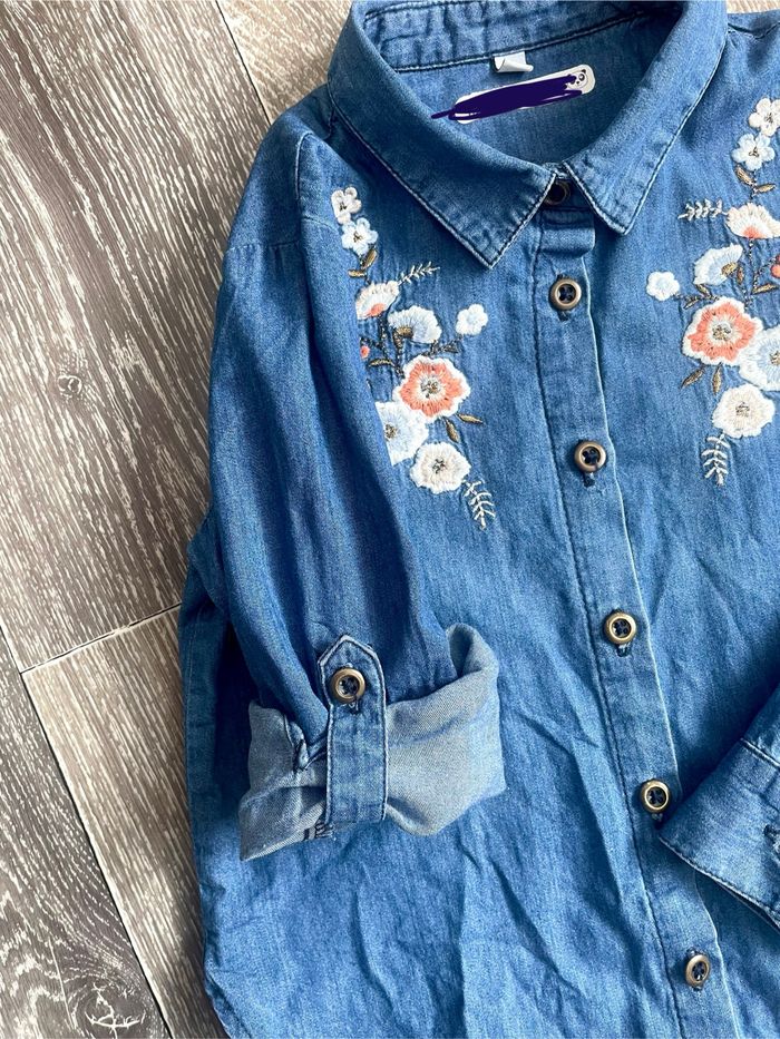 Chemise en jeans à broderies 4 ans - photo numéro 6