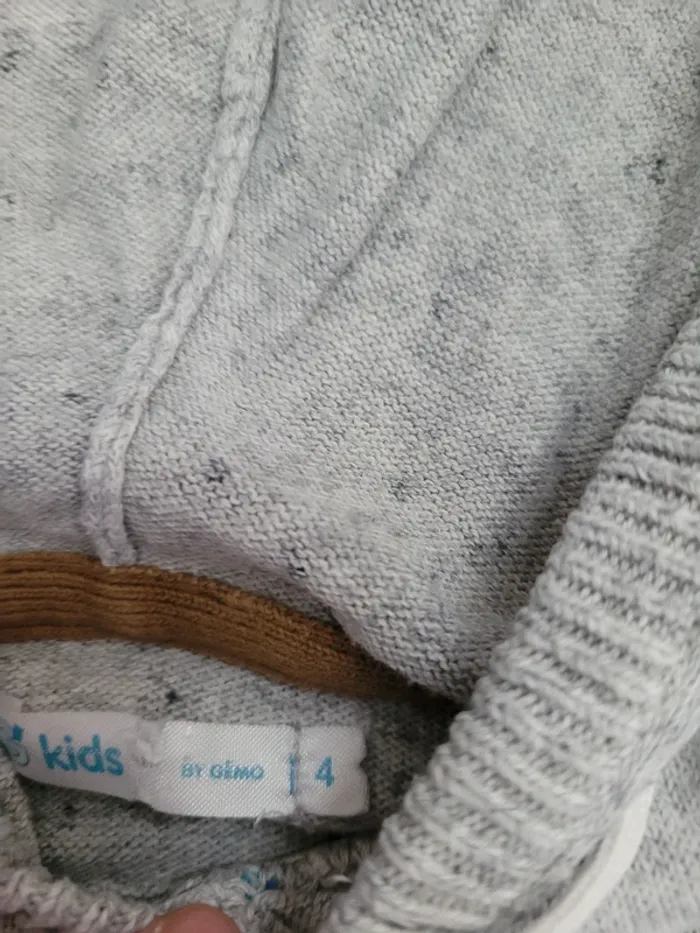 Pull 4 ans - photo numéro 2