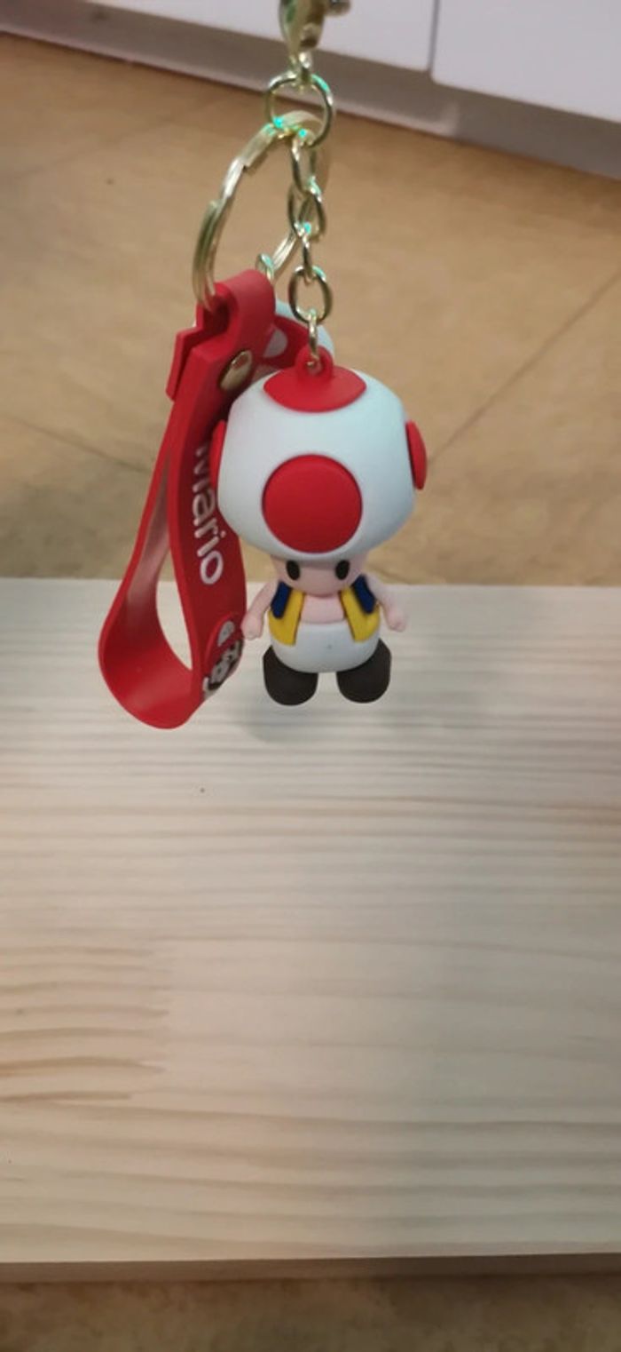Superb porte clé figurine univers Nintendo - photo numéro 4