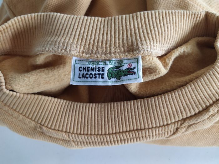 Pull Lacoste vintage taille L couleur moutarde - photo numéro 4