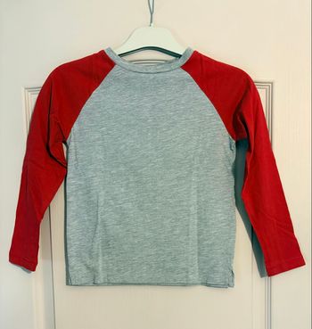 Tee-shirt ML garçon LC Kids – 8 ans (128 cm) – Gris & rouge – TBE