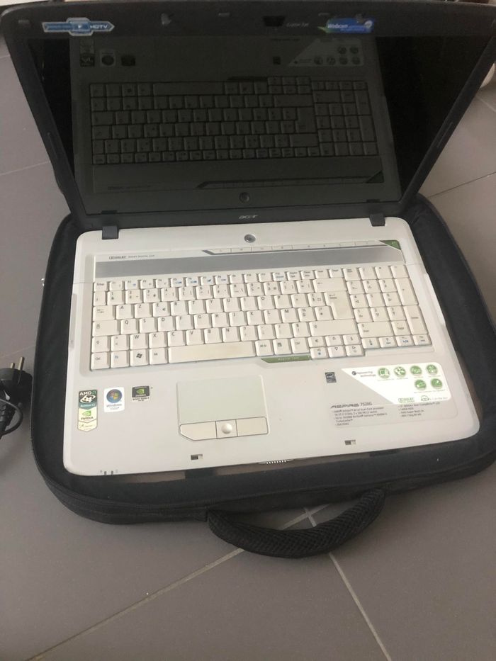 Vieux ordi hs - photo numéro 6