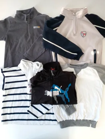 Lot de 5 pulls sweat-shirt taille 8 ans