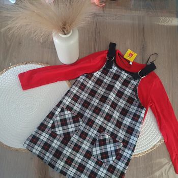 Ensemble fille 5 ans neuf