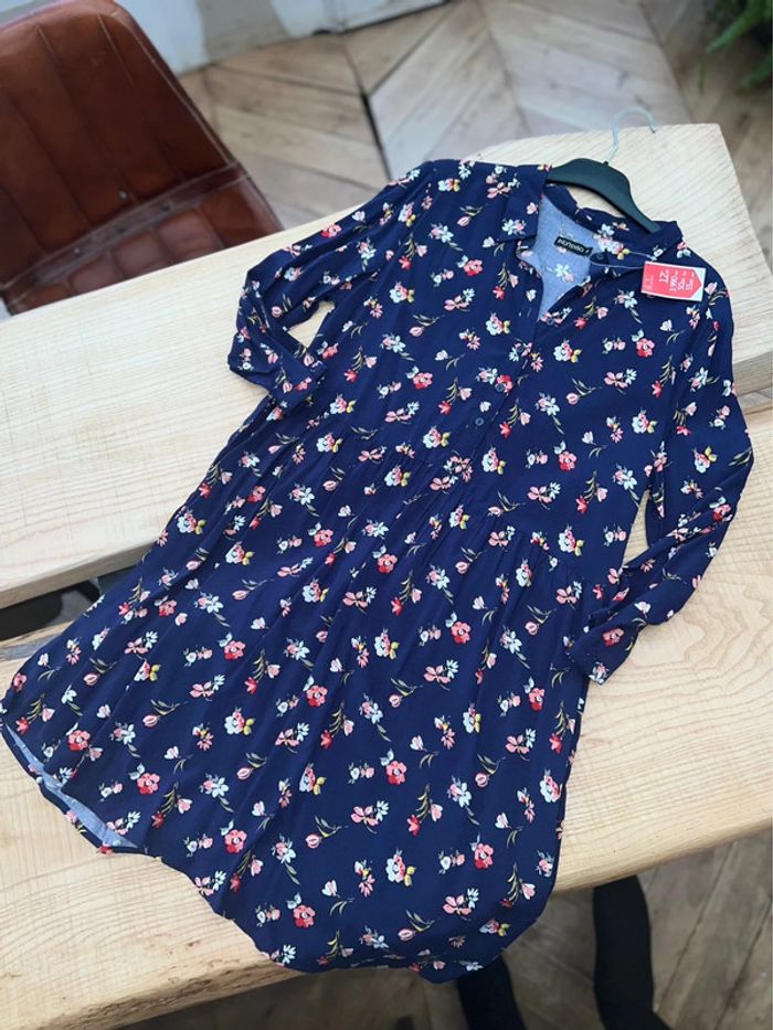 Robe femme taille 38 M bleu marine à fleurs neuve étiqueté - photo numéro 4