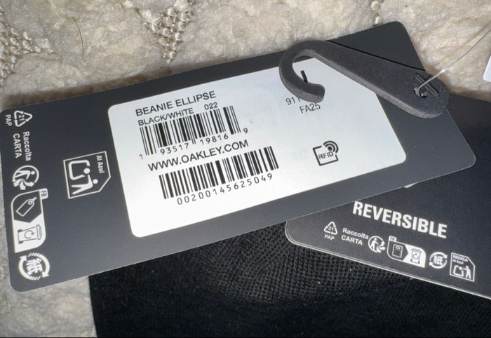 Bonnet Oakley Ellipse Noir Neuf - photo numéro 3