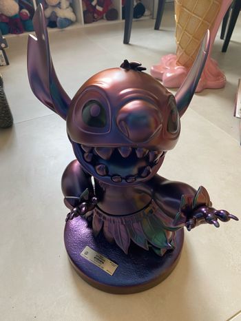 Lilo & Stitch DISNEY Hula Stitch Statuette Master Craft Special Edition 38cm