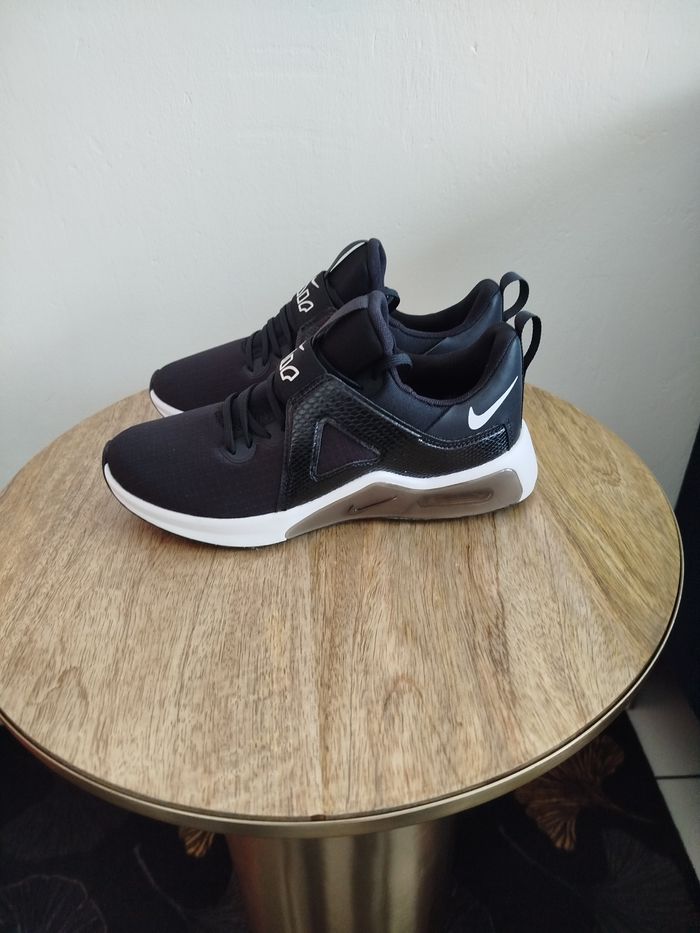 Baskets Nike T36 - photo numéro 4