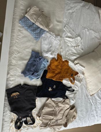 Lot vêtement bébé garçon 3-6 mois