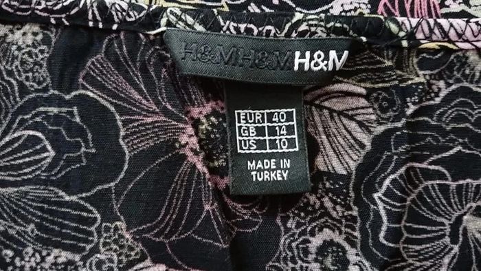 Blouse haut  noire imprimé fleuri coloré casual élégant taille 40 H&M - photo numéro 3
