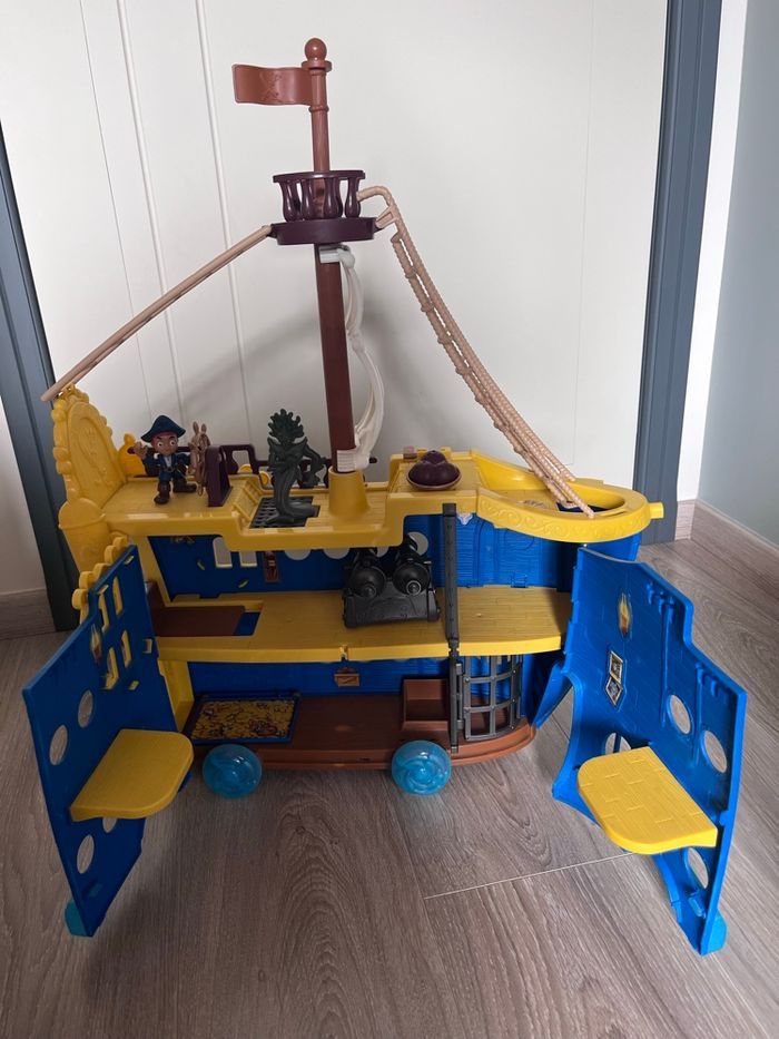 Bateau le puissant colosse de Jack et les pirates - photo numéro 5