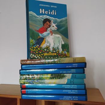 Lot de 9 livres : Johanna Spyri - Heidi 