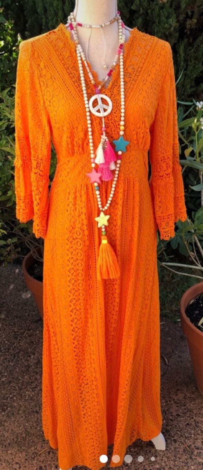 Robe longue bohème chic en dentelle - photo numéro 2