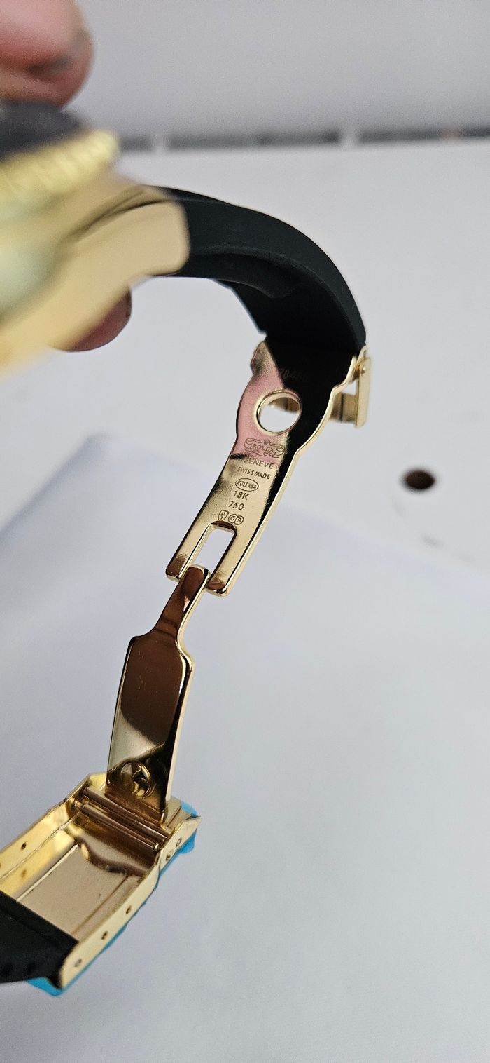 Jolie montre Rolex - photo numéro 6