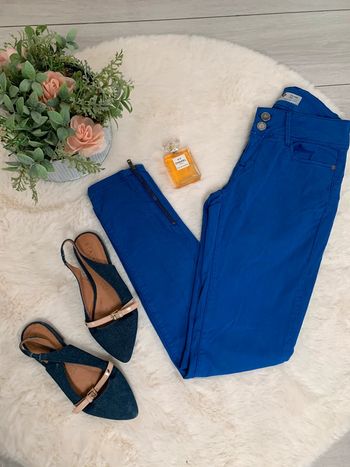 Jean push up bleu électrique