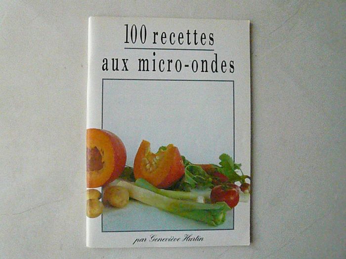 Livre de recettes « 100 recettes au micro-ondes » neuf