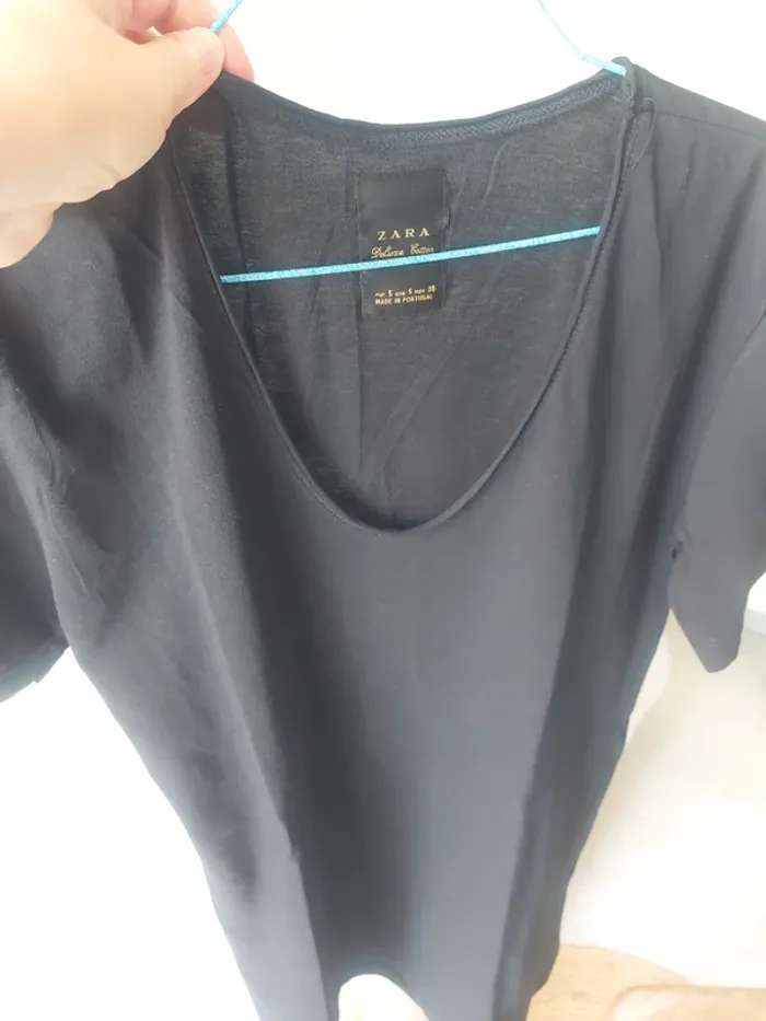 Tee shirt noir Zara - photo numéro 4