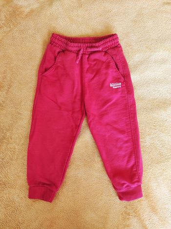 Jogging rouge fille 3-4 ans Zara