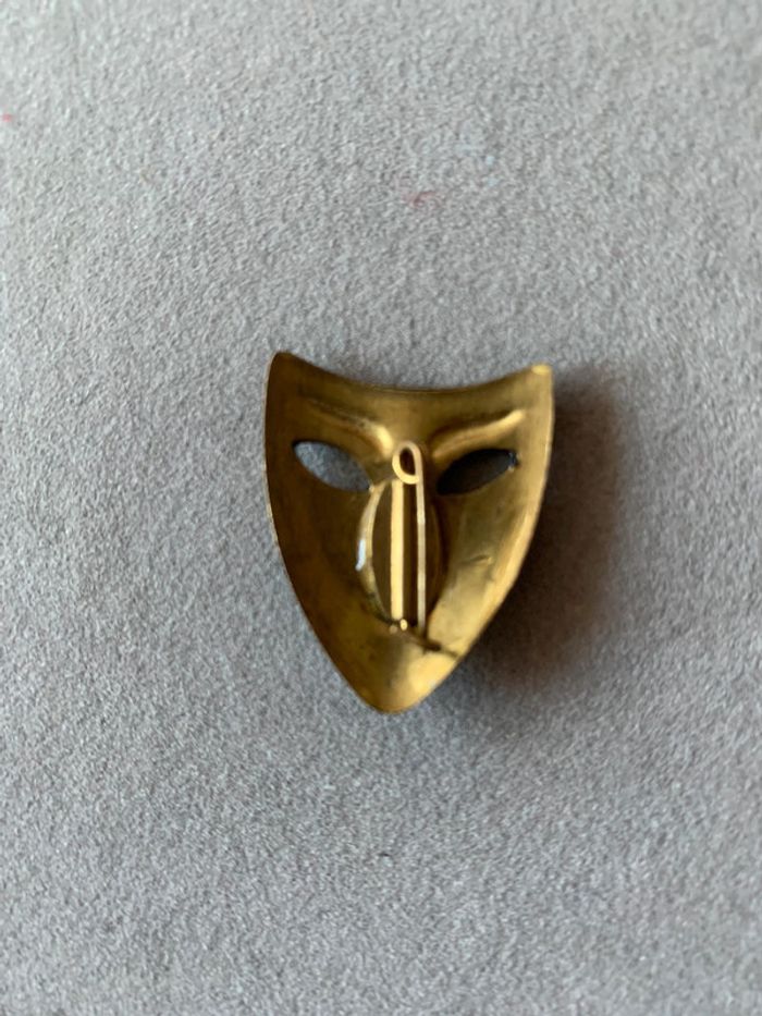 Broche masque vintage - photo numéro 2