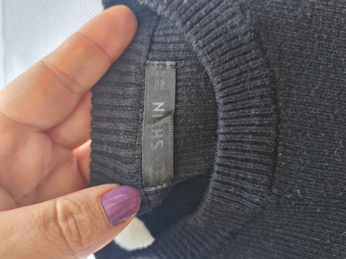 Pull ajouré XS Shein Noir - photo numéro 3