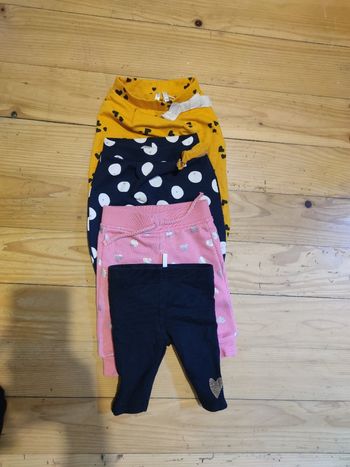 Lot 4 pantalons fille