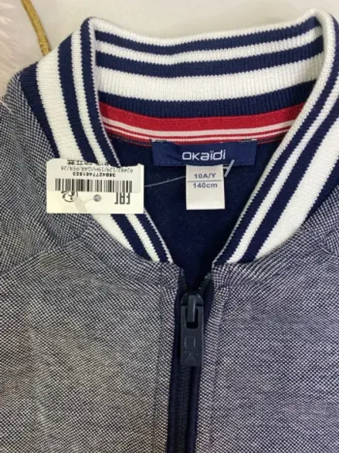 Veste Garçon- Teddy - neuf - Okaïdi - Taille 10 ans - photo numéro 4