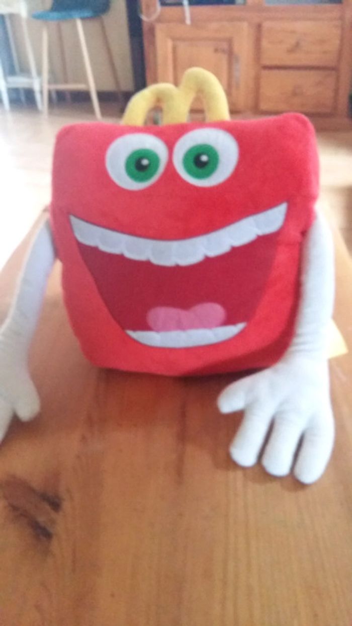 Peluche Mac do
