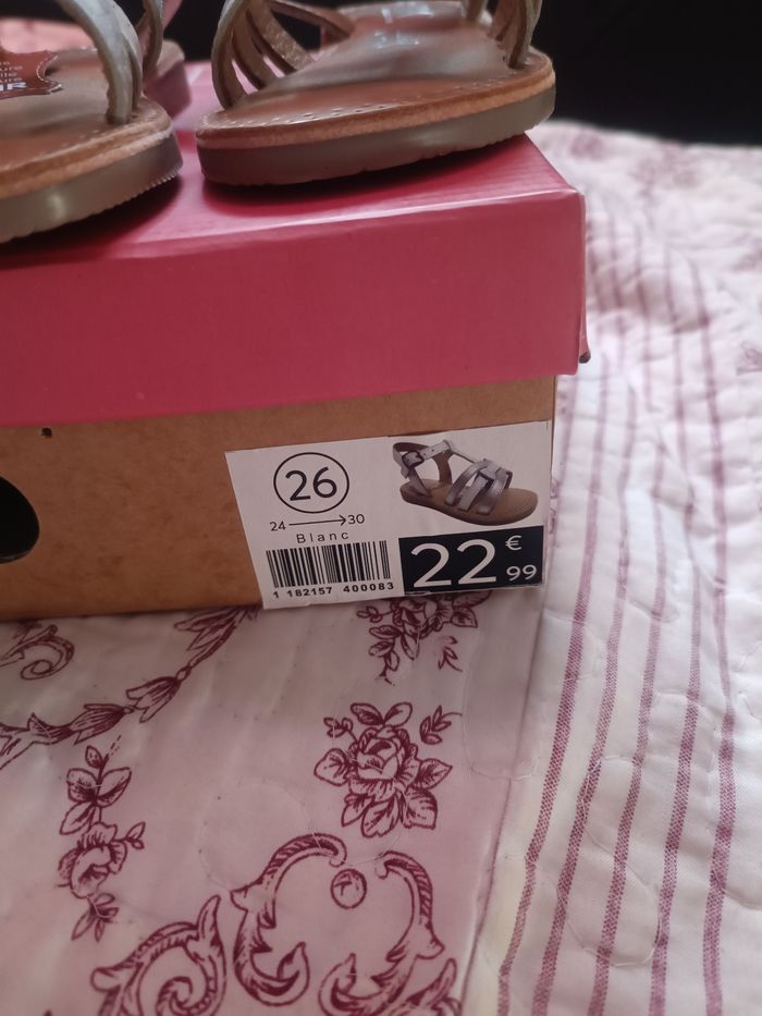 Chaussure été neuf - photo numéro 2