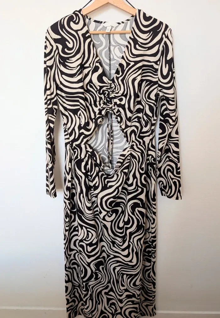 Robe longue - photo numéro 2