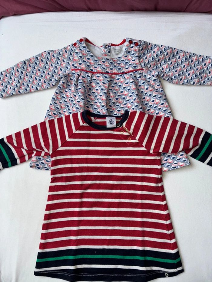 Lot 2 robes