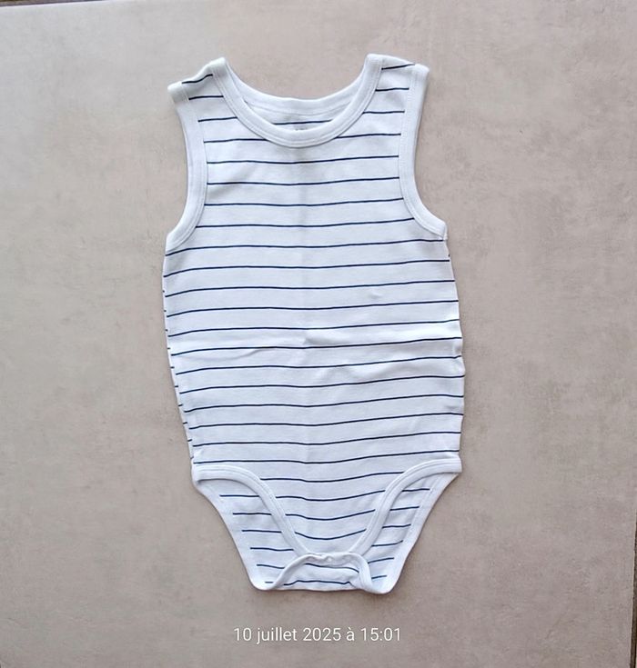Lot de 2 bodies manches courtes mixtes - 36 mois - photo numéro 4