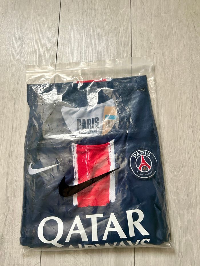 Maillot Paris Saint germain Floque warren zaïre emery - photo numéro 3
