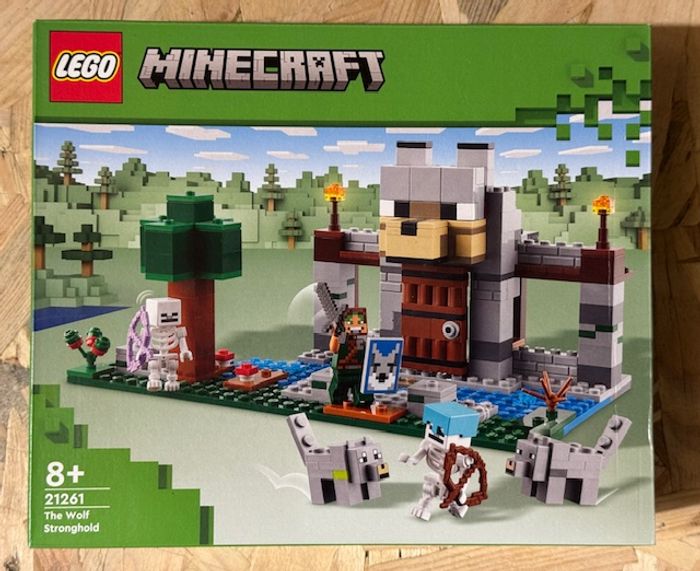 LEGO 21261 - La forteresse du loup