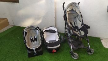 Poussette trio chicco