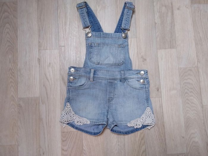 Ensemble salopette/short et haut à manches longues en excellent état - photo numéro 2