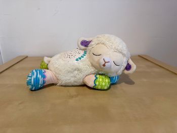 Veilleuse peluche mouton 