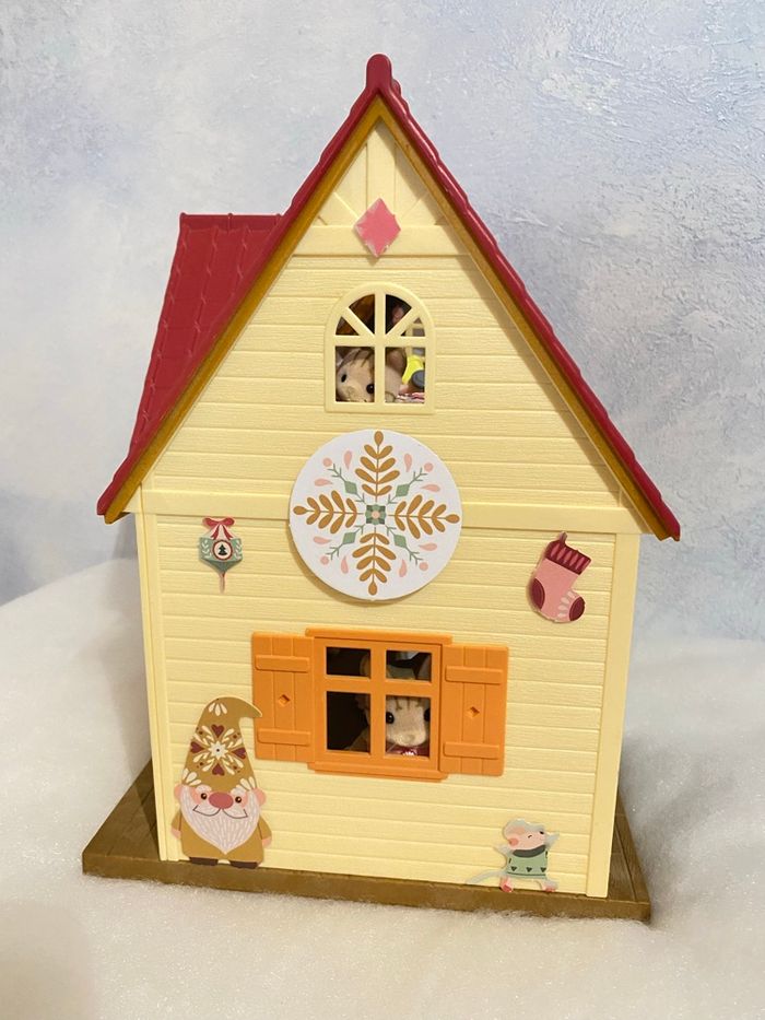 Maison éclairée Hillcrest sylvanian famille ours polaires noël - photo numéro 4