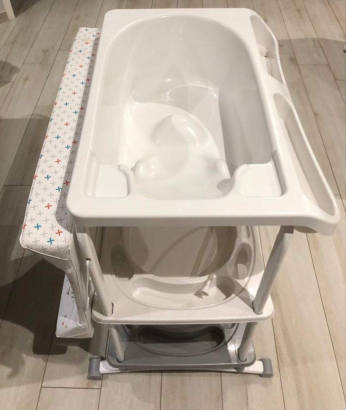 Table à langer 2 en 1 - photo numéro 5