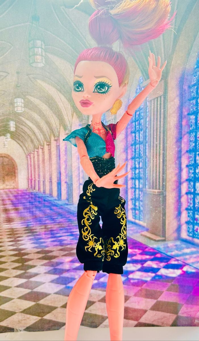 Poupée Monster High Gigi Grant - photo numéro 9
