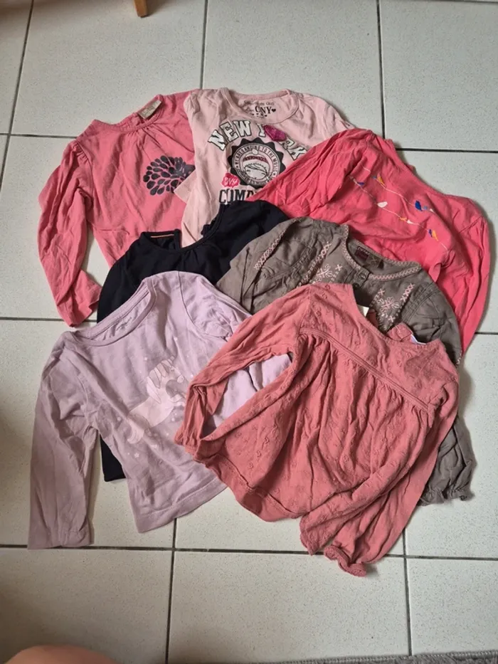 Lot de 7 tee shirts manches longues filles