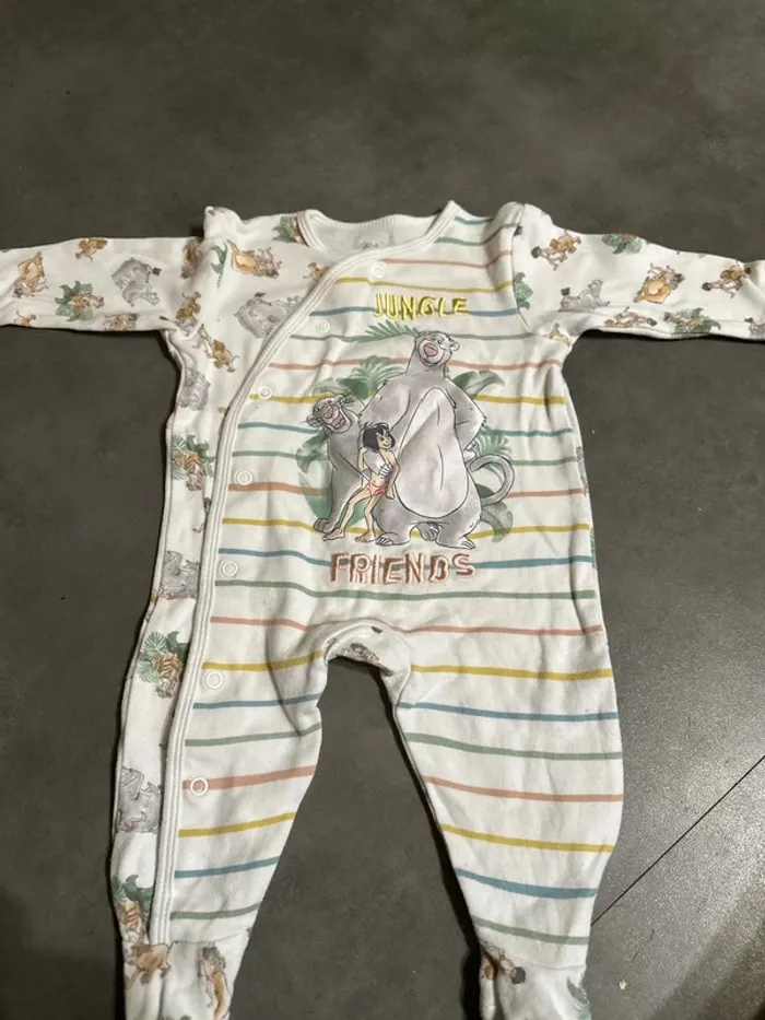 Pyjama livre de la jungle 6 mois
