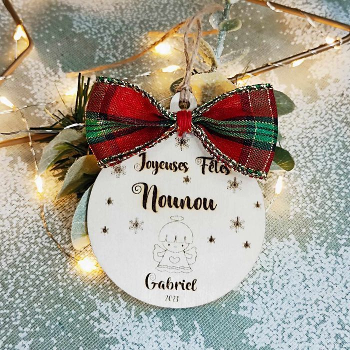 Boule de Noël en bois Maîtresse, nounou, Atsem, parrain, marraine _ Cadeau maîtresse - photo numéro 5